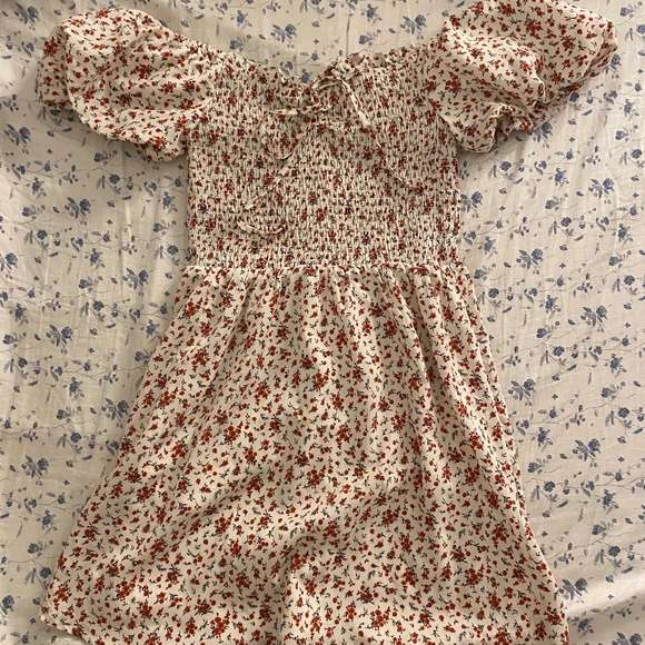 Francesca's Marleen Floral Mini Dress - Picture 1 of 3